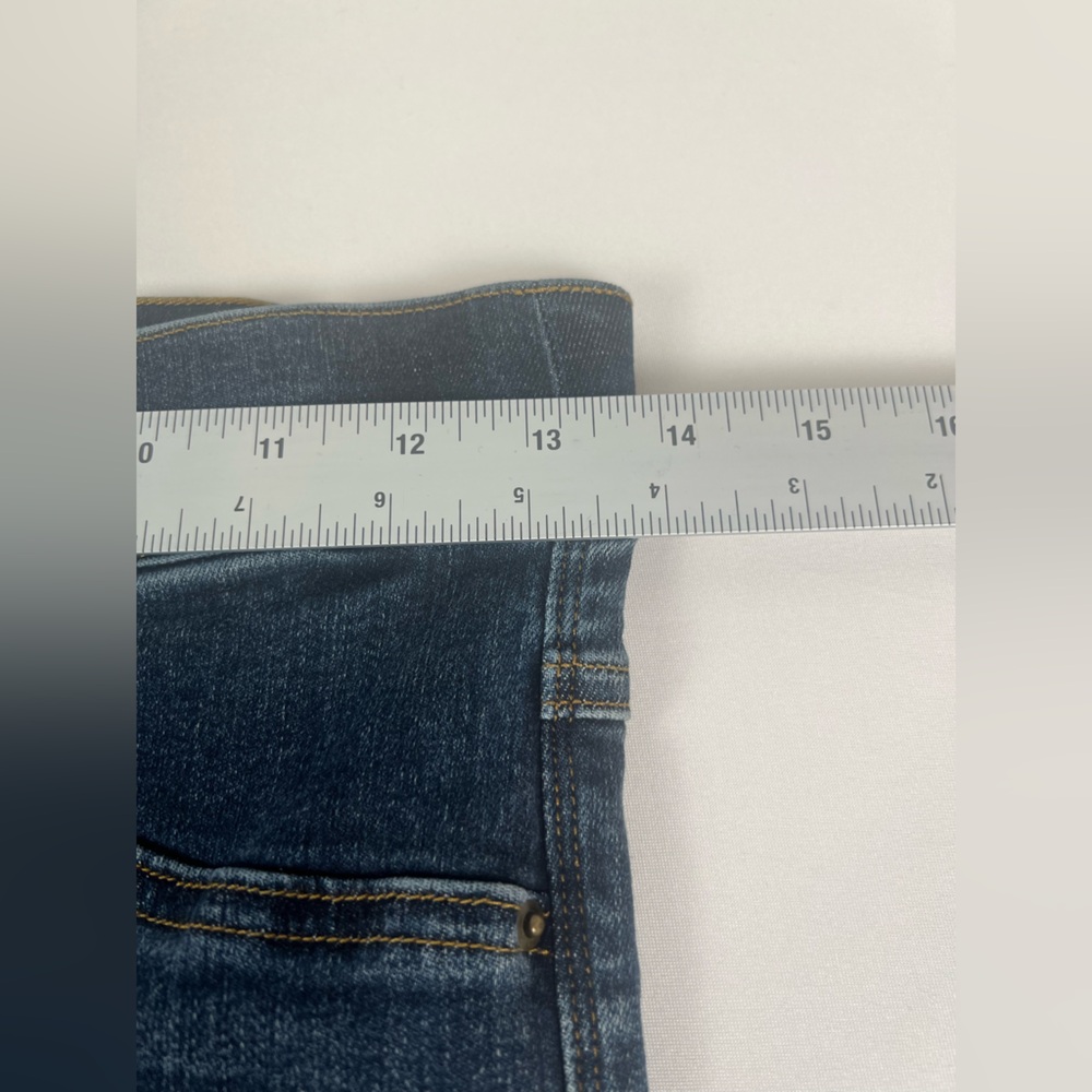 SPANX women's cropped stretch flare pull‎ on denim raw hem Size Small - Picture 8 of 12